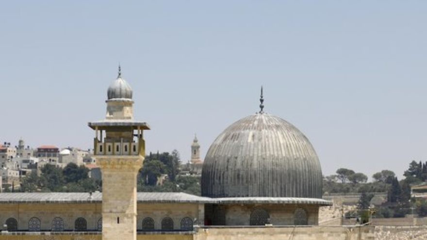 A view of the Al-Aqsa Mosque on Jerusalem’s Temple Mount. Credit: Andrew Shiva via Wikimedia Commons.
