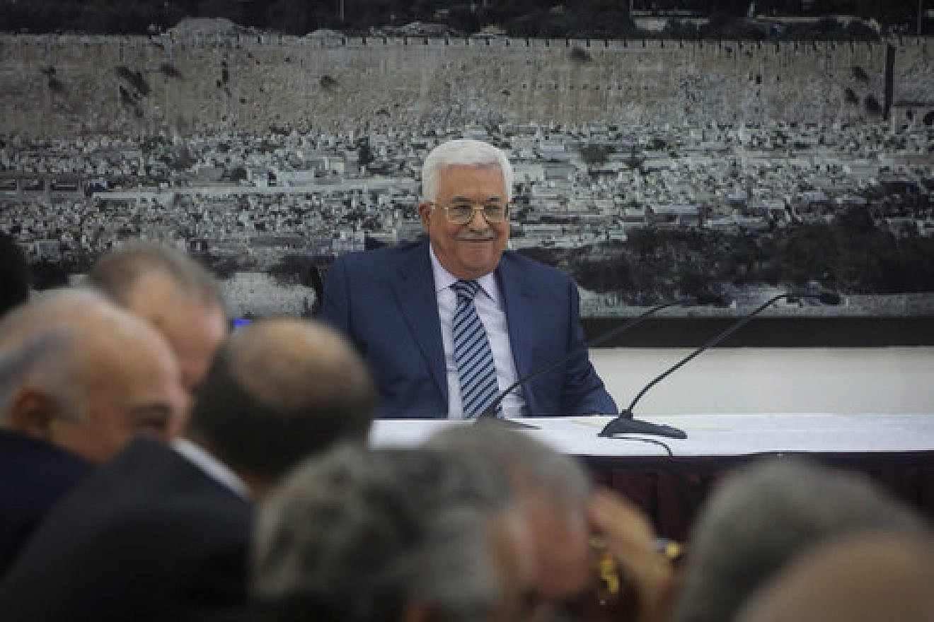 Palestinian Authority leader Mahmoud Abbas speaks during a meeting of Palestinian leaders in Ramallah, Sept. 25, 2017. Credit: Flash90.