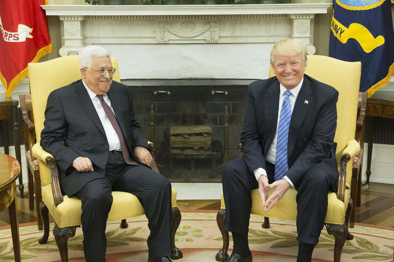 Palestinian Authority leader Mahmoud Abbas (left) and U.S. President Donald Trump meet at the White House on May 3, 2017. Credit: White House/Shealah Craighead.