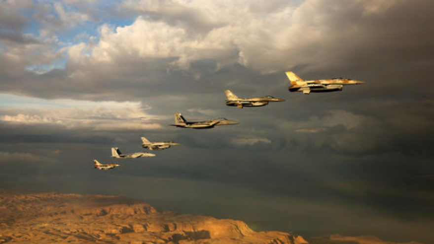 A squadron of Israel Air Force planes in a exercise. Credit: The Israel Defense Forces via Flickr.