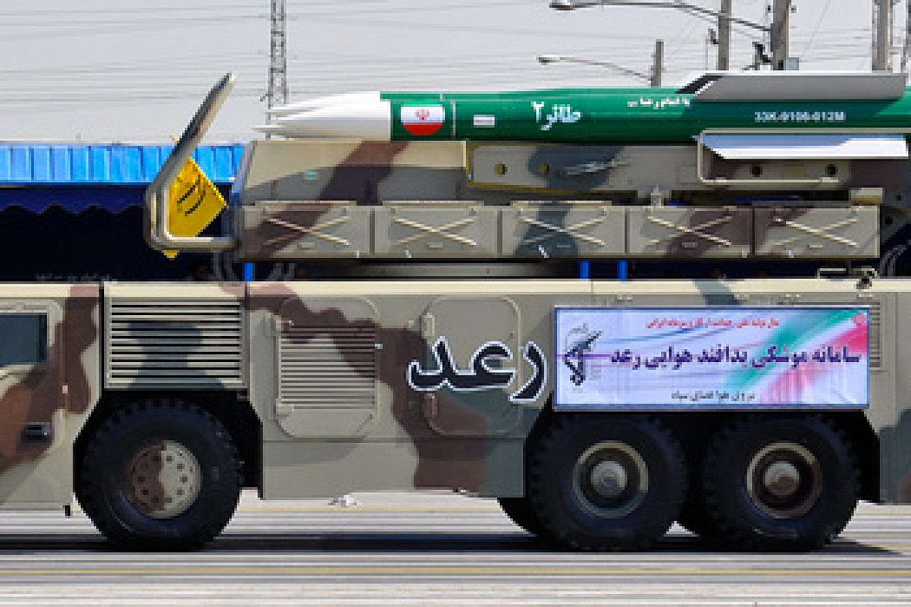 Click photo to download. Caption: Iran's Raad air defense system. Credit: M-ATF via Wikimedia Commons.