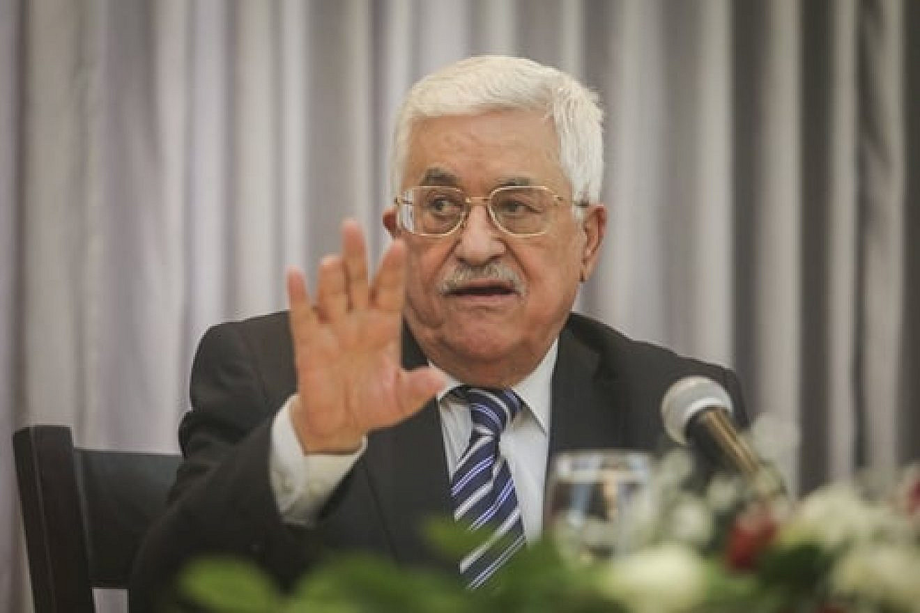 Palestinian Authority leader Mahmoud Abbas speaks in Bethlehem on Jan. 6, 2016. Credit: Flash90.
