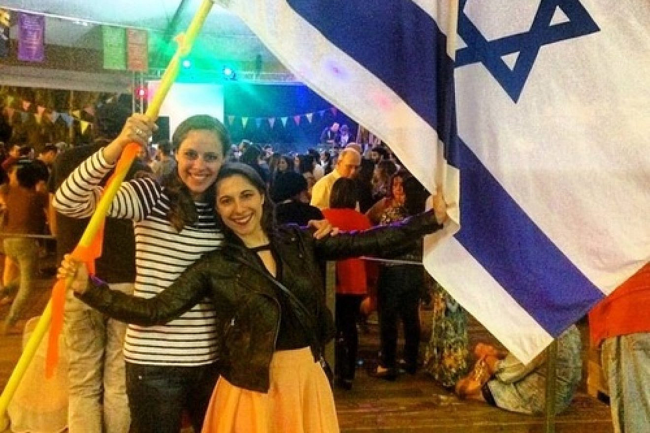 Click photo to download. Caption: Aliyah Annotated columnist Eliana Rudee (right) and Hannah Lilly in Israel. Credit: Courtesy Eliana Rudee.