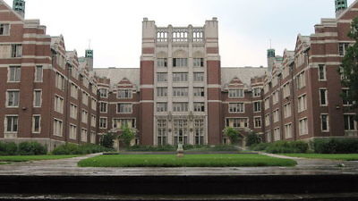 Tower Court at Wellesley College. Credit: Jared and Corin via Wikimedia Commons.