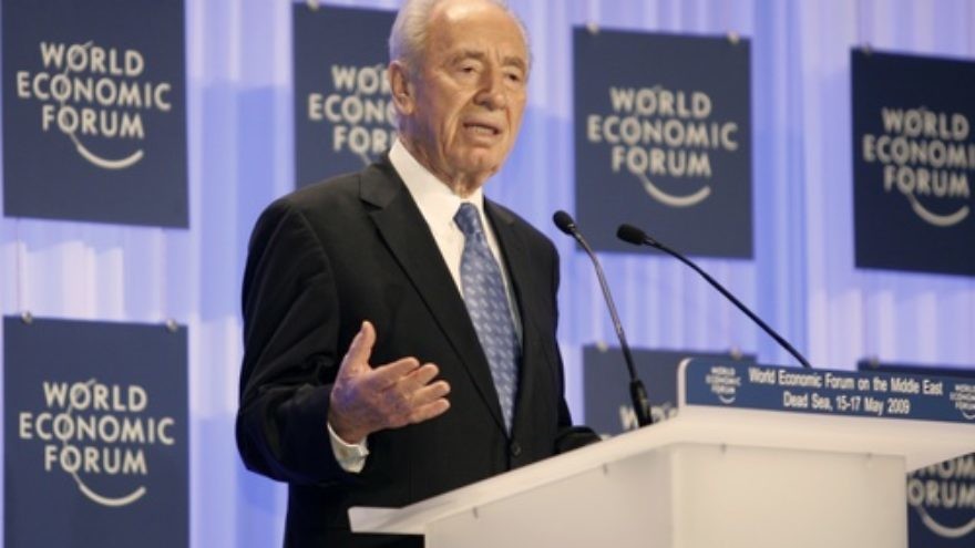 Israeli President Shimon Peres speaks during the World Economic Forum on the Middle East at the Dead Sea in Jordan on May 17, 2009. Credit: World Economic Forum/Nader Daoud.