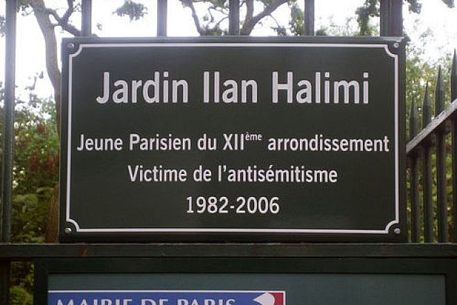 A plaque in Paris at a garden in memory of Ilan Halimi, a French Jew who was kidnapped and murdered in 2006. Credit: Poulpy via Wikimedia Commons.