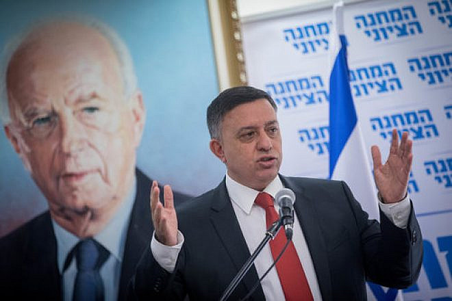 Avi Gabbay, head of the Zionist Union alliance and the Labor Party, leads a Zionist Union meeting at the Israeli Knesset on Nov. 20, 2017. In the background is a photo of former Israeli prime minister and Labor leader Yitzhak Rabin. Credit: Yonatan Sindel/Flash90.
