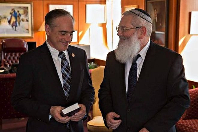 U.S. Secretary of Veterans Affairs David Shulkin (left) and Israeli Deputy Defense Minister Eli Ben-Dahan meet in March. Credit: Gene Russell Photography.