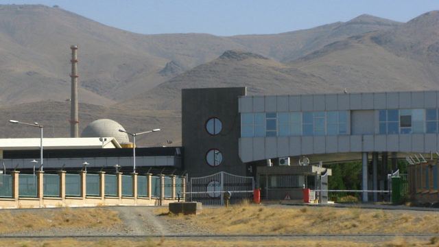 The Iranian nuclear program's heavy water reactor near Arak. Credit: Nanking2012 via Wikimedia Commons.