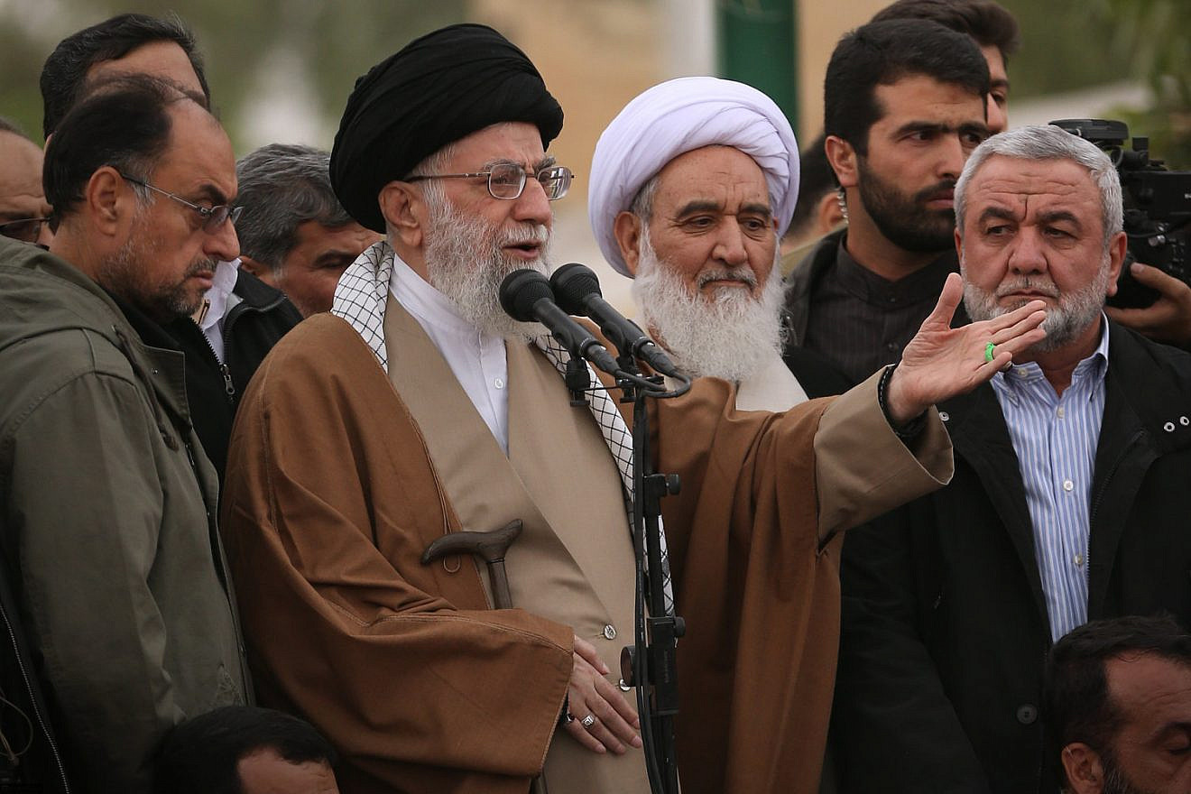Iranian Supreme Leader Ayatollah Ali Khamenei speaks in Iran’s Kermanshah Province in November 2017. Credit: Wikimedia Commons.