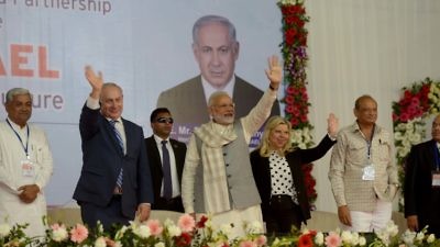 Israeli Prime Minister Benjamin Netanyahu (second from left) visits the iCreate Centre for Entrepreneurship and Technology with Indian Prime Minister Narendra Modi on Wednesday in the Gujarat province. Credit: Avi Ohayon/GPO.