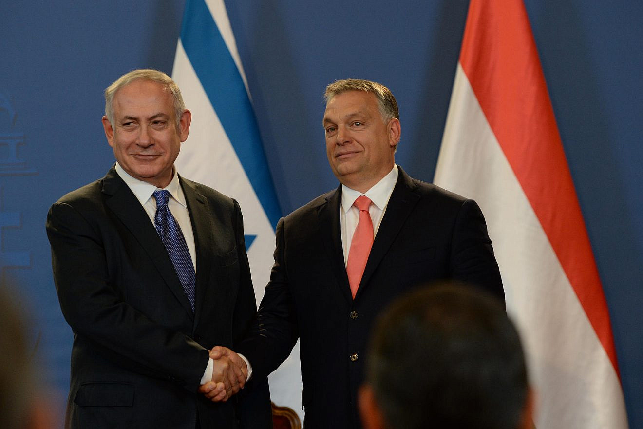 Israeli Prime Minister Benjamin Netanyahu (left) and his Hungarian Prime Minister Viktor Orbán hold a joint press conference at the Parliament building in Budapest on July 18, 2017. Credit: Haim Zach/GPO.