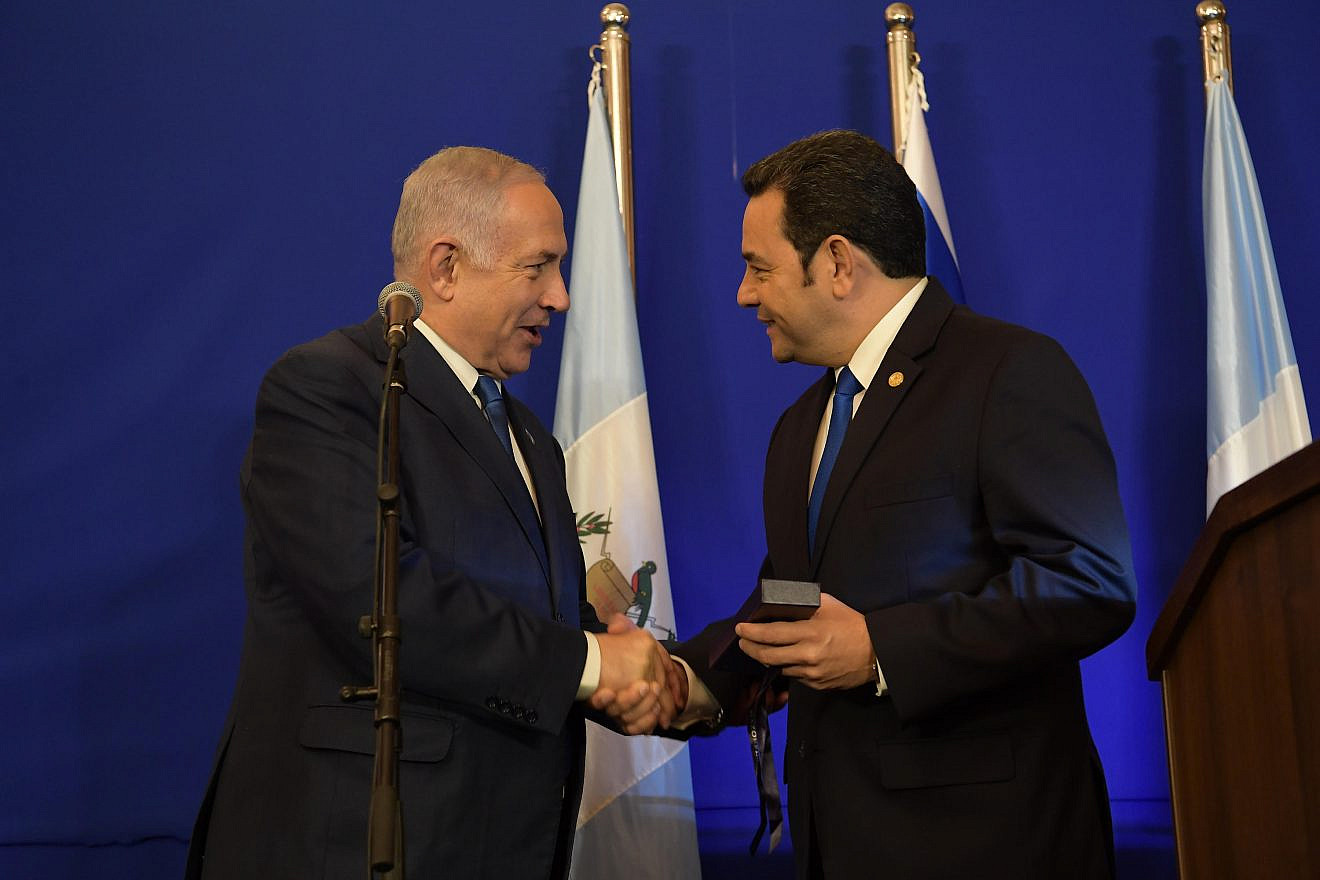 Israeli Prime Minister Benjamin Netanyahu with President of Guatemala Jimmy Morales Cabrera at the King David Hotel in Jerusalem. Photo: Amos Ben Gershom/GPO.