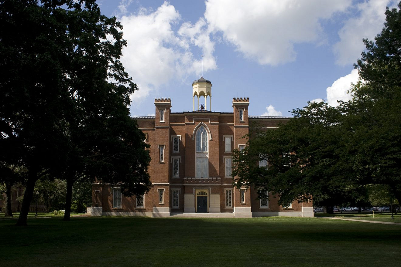 The "Old Main" building at Knox College. Credit: Knox College.