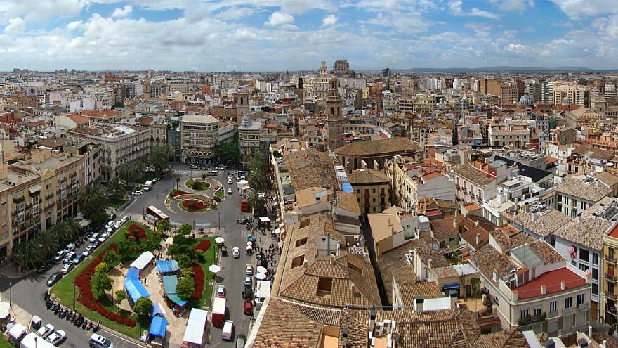 An aerial view of Valencia, Spain. Credit: Wikimedia Commons.