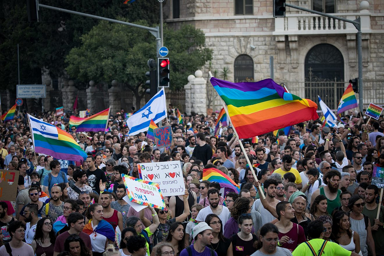 Thousands of people take part in the Gay Pride Parade in Jerusalem on Aug. 2, 2018. Photo By Yonatan Sindel/Flash90.