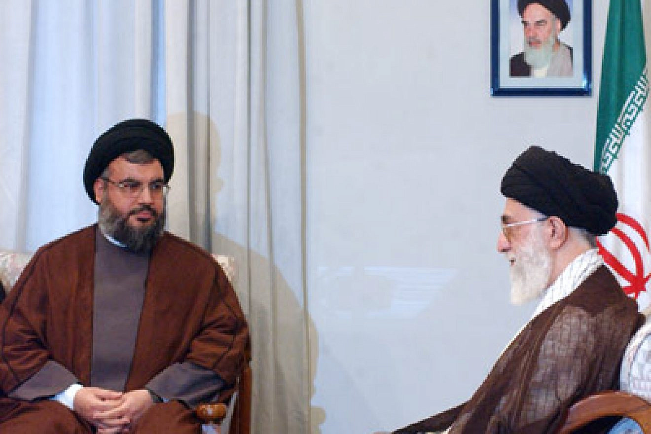 Hezbollah leader Hassan Nasrallah (left) and Iranian Supreme Leader Ayatollah Ali Khamenei in 2005. Credit: Wikimedia Commons.