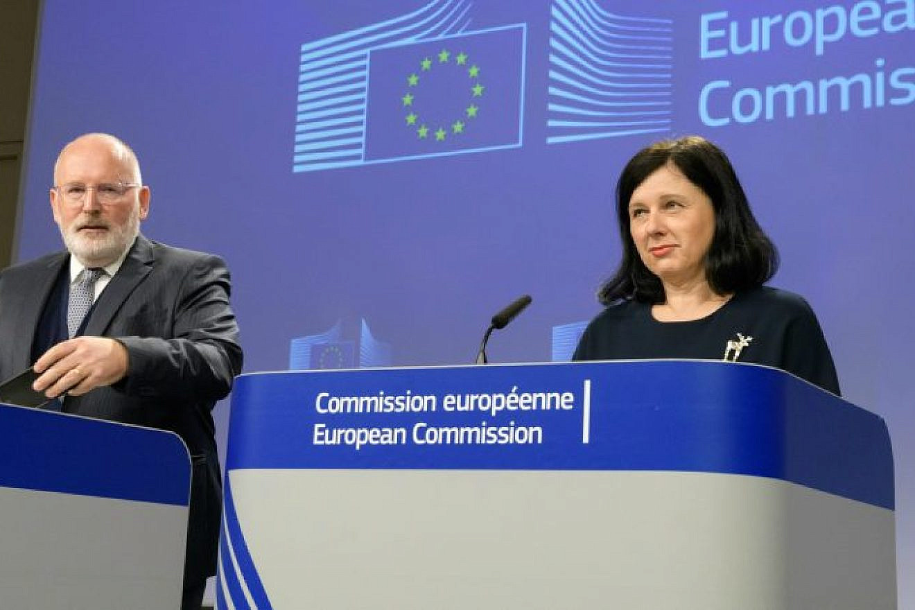 European Union First Vice President Frans Timmermans and Commissioner Vera Jourova on the occasion of the 80th anniversary of the “Kristallnach.” Credit: EJP.