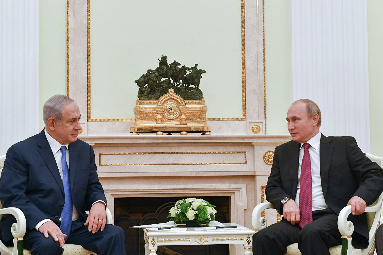 Israeli Prime Minister Benjamin Netanyahu with Russian President Vladimir Putin at the Kremlin in Moscow on July 11, 2018. Credit: Kobi Gideon/GPO.