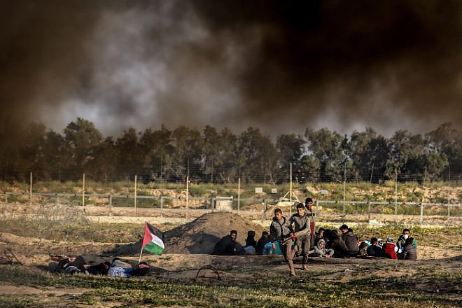 Young protesters in the Gaza Strip take part in the continued “March of Return” riots near the Israeli-Gaza border on March 22, 2019. Photo by Abed Rahim Khatib/Flash90.