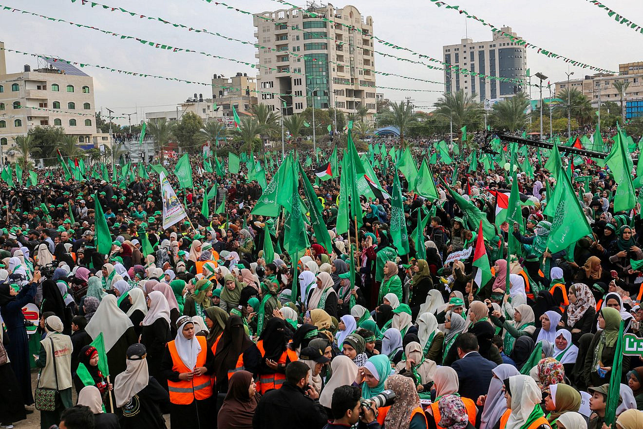 Thousands of Palestinians attend a rally in Gaza City celebrating the 31st anniversary of Hamas on Dec. 16, 2018. Credit: Abed Rahim Khatib/Flash90.