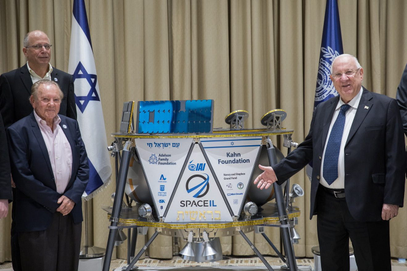 Israeli President Reuven Rivlin (right) and SpaceIL president Morris Kahn at an introduction of the Israeli spacecraft "Beresheet" at the President's Residence in Jerusalem on Feb. 17, 2018. Photo by Noam Revkin Fenton/Flash90.