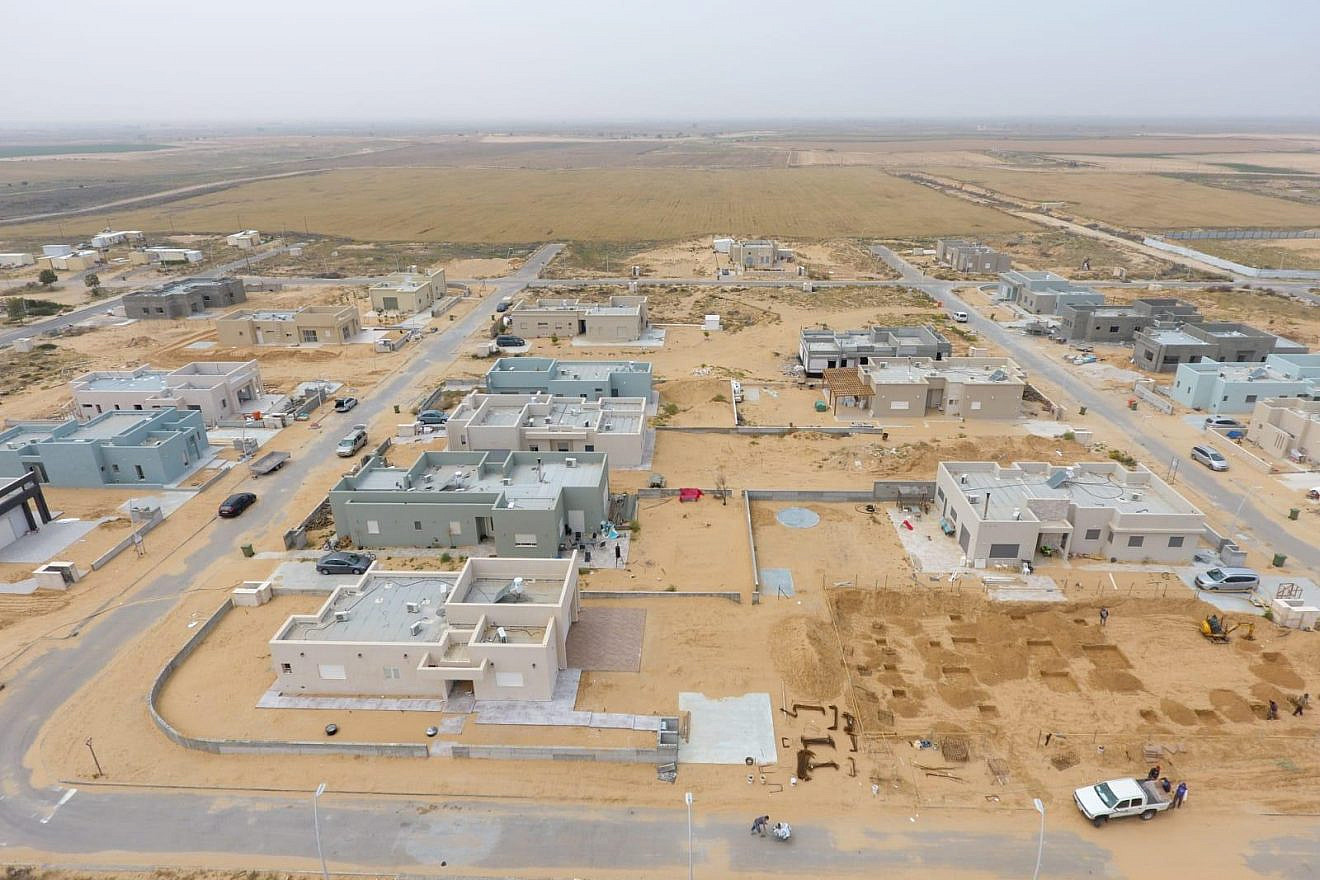 Aerial photo of new neighborhoods being built in the Halutza communities of the Gaza Envelope. Credit: Jewish National Fund.