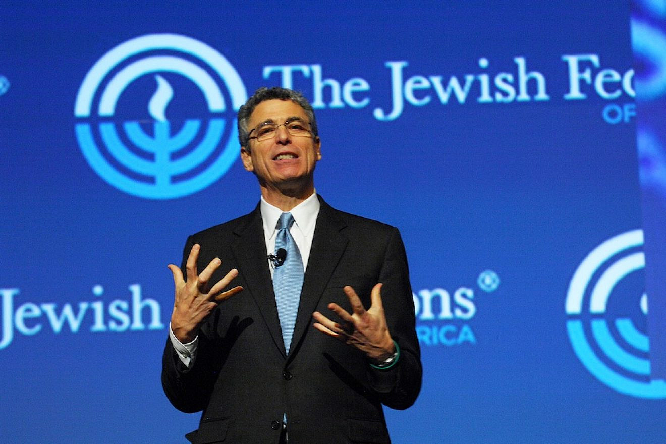 Union for Reform Judaism President Rabbi Rick Jacobs speaks at the Jewish Federations of North America General Assembly. Credit: Robert A. Cumins/JFNA.
