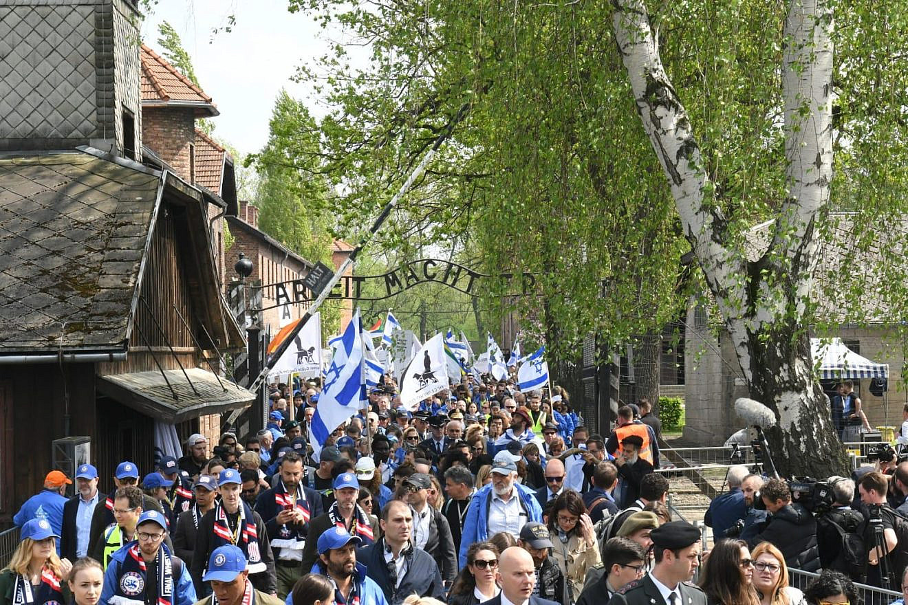 More than 10,000 Jewish and non-Jewish youth from 40 countries and dozens of Holocaust survivors and dignitaries from around the world participated in the 31st annual International “March of the Living.” Credit: March of the Living.