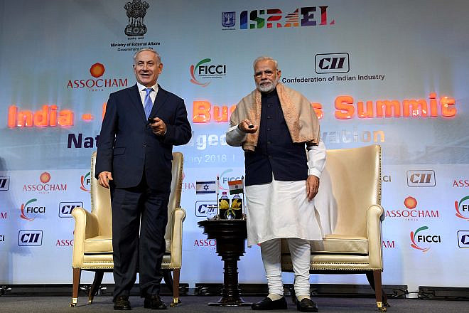 Israeli Prime Minister Benjamin Netanyahu and Indian Prime minister Narendra Modi at an Israeli-Indian Economic Conference  in New Delhi, India on Jan. 15, 2018. Credit: Avi Ohayon/GPO.