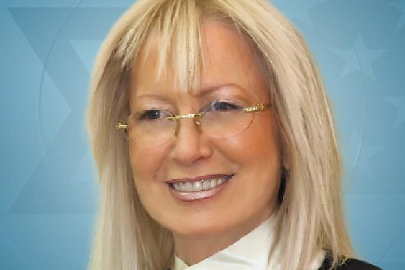 Dr. Miriam Adelson