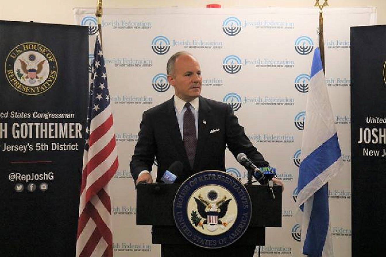 U.S. Special Envoy for Monitoring and Combating Anti-Semitism Elan Carr speaks at the Jewish Federation of Northern New Jersey on July 23, 2019, on his work within the U.S. State Department in combating anti-Semitism around the world. Credit: Zack DiGregorio/Office of U.S. Rep. Josh Gottheimer (D-N.J.).