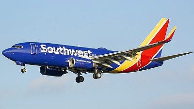 A Southwest Airlines Boeing 737 landing at Baltimore/Washington International Thurgood Marshall Airport, Sept. 24, 2016. Photo via Wikimedia Commons.