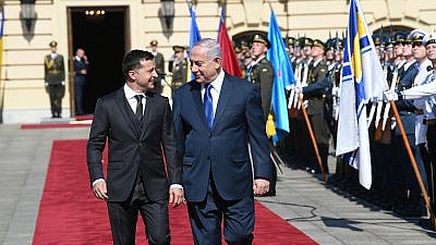 Israeli Prime Minister Benjamin Netanyahu is welcomed to the presidential palace in Kiev by Ukraine President Volodymyr Zelensky on Aug. 19, 2019. Photo by Amos Ben Gershom/GPO.