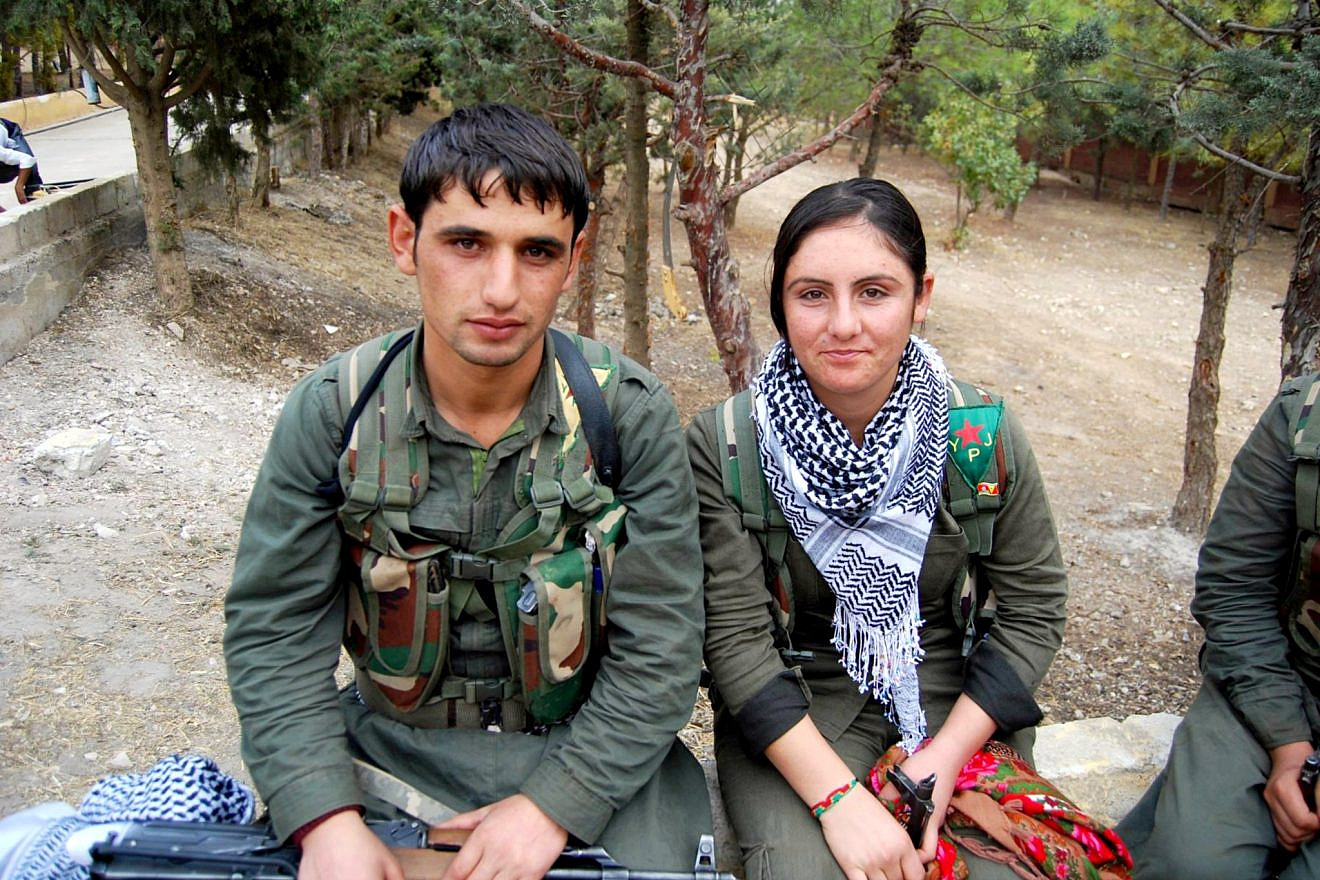 Kurdish YPG and YPJ fighters in Syria, Sept. 22, 2014. Credit: Wikimedia Commons.
