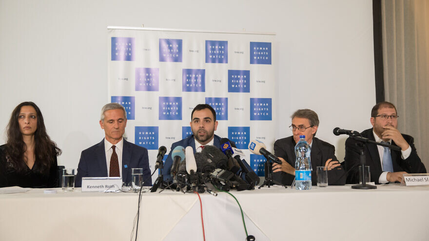Omar Shakir of Human Rights Watch, the New York-based rights group's Israel-Palestine director, speaks during a press conference at a Jerusalem hotel ahead of his expulsion from Israel, Nov. 24, 2019. Photo by Olivier Fitoussi/Flash90.