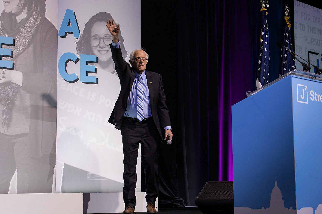 Sen. Bernie Sanders (I-Vt.) at the 2019 J Street National Conference. Source: J Street via Flickr.
