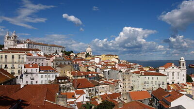 The Alfama quarter of Lisbon, Portugal, on April 24, 2011. Photo: Aubry Françon via Wikimedia Commons.
