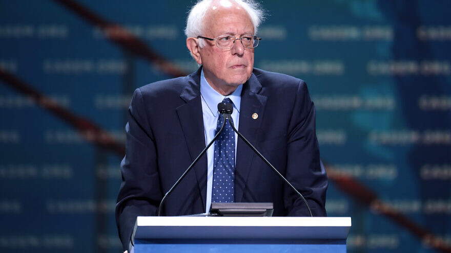Sen. Bernie Sanders (I-Vt.) at the 2019 California Democratic Party State Convention at the George R. Moscone Convention Center in San Francisco. Credit: Gage Skidmore/Flickr.