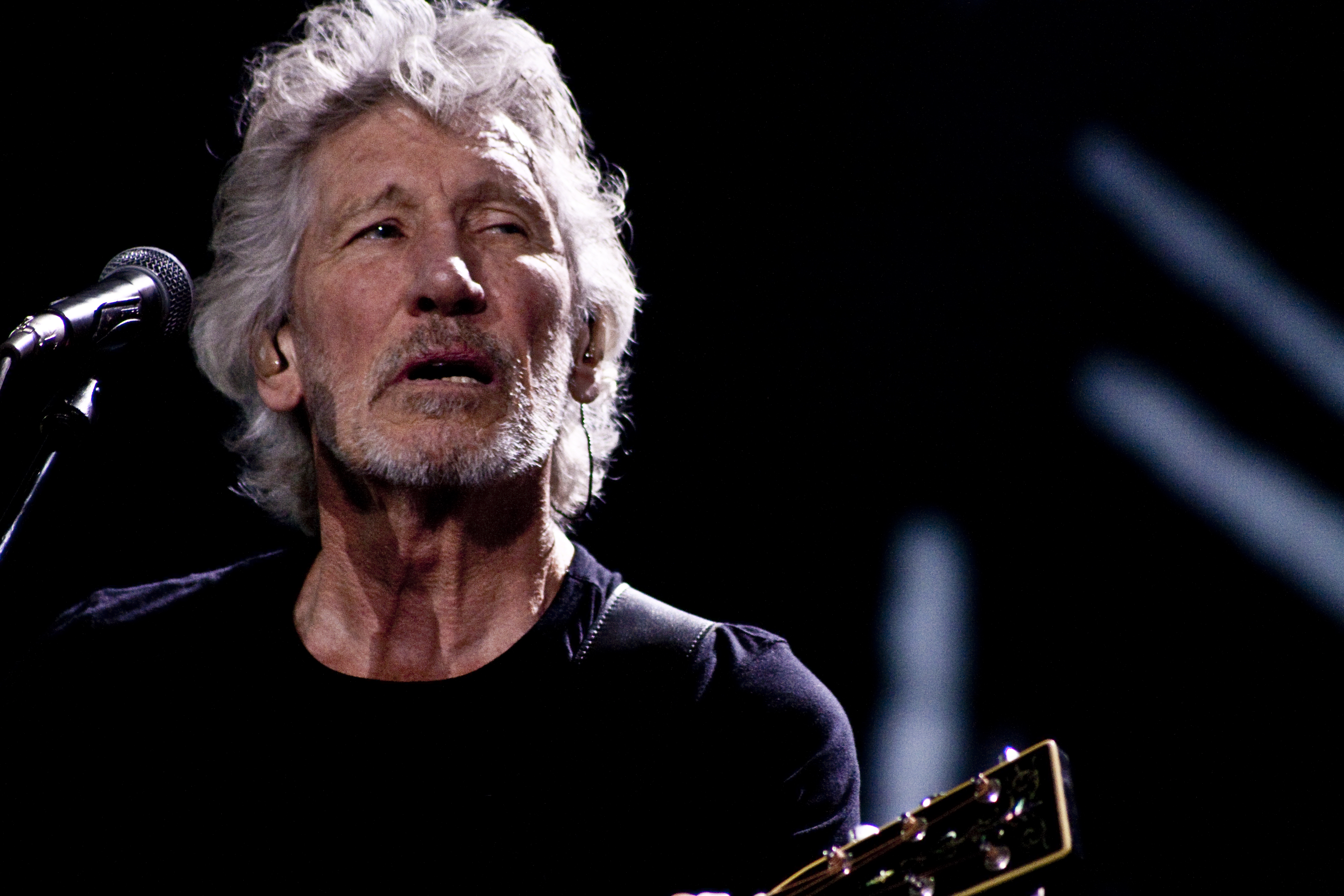 Roger Waters: The Leni Riefenstahl of rock and roll - JNS.org