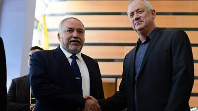 Blue and White Party leader Benny Gantz and Yisrael Beiteinu Party head Avigdor Lieberman hold a joint statement after meeting in Ramat Gan on March 9, 2020. Photo by Tomer Neuberg/Flash90.