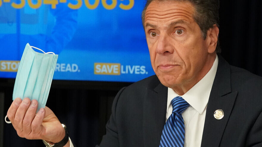 New York Gov. Andrew Cuomo urging New Yorkers to wear a face mask to help prevent the spread of the coronavirus in the spring of 2020. Source: Andrew Cuomo via Twitter.