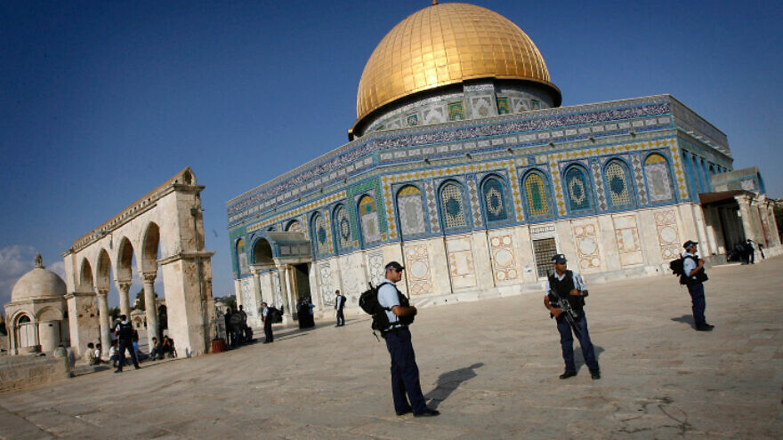 Israeli police officers stand guard in the Al-Aqsa compound in Jerusalem's Old City on Oct. 7, 2007. Photo by Michal Fattal/Flash90.