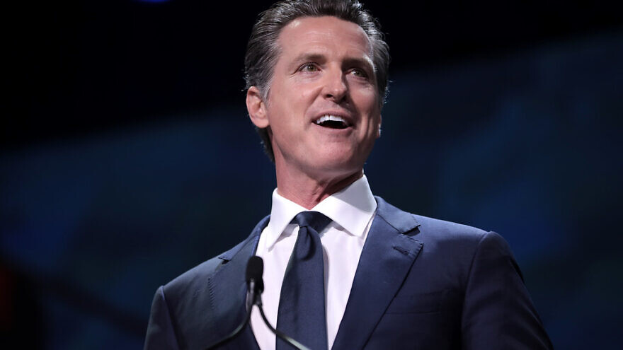 California Gov. Gavin Newsom speaking with attendees at the 2019 California Democratic Party State Convention at the George R. Moscone Convention Center in San Francisco. Credit: Gage Skidmore/Flickr.