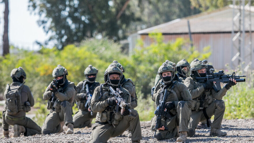 Israel Air Force Unit 669 heliborne Combat Search and Rescue extraction operators drill, April 13, 2019. Photo by Yossi Aloni/Flash90.