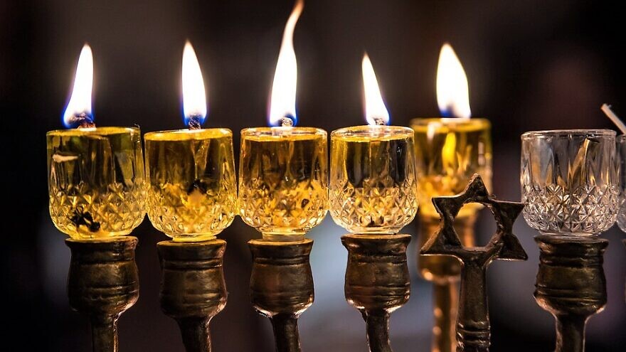 Hanukkah menorah. Credit: Pixabay.