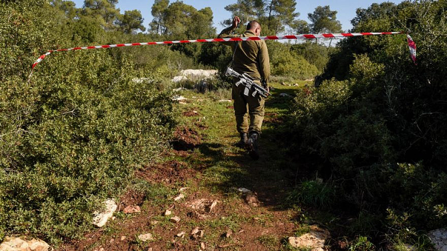 Israeli security forces in the northern Samaria forest where Esther Horgen was found dead in a suspected terror attack, Dec. 21, 2020. Photo by Meir Vaknin/Flash90.