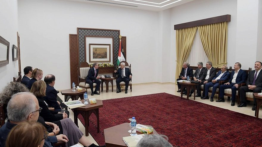 J Street’s board of directors (left), led by Jeremy Ben-Ami, meet with Palestinian Authority leader Mahmoud Abbas and his Cabinet (right) in Ramallah on Oct. 17, 2018. Credit: Office of Mahmoud Abbas.