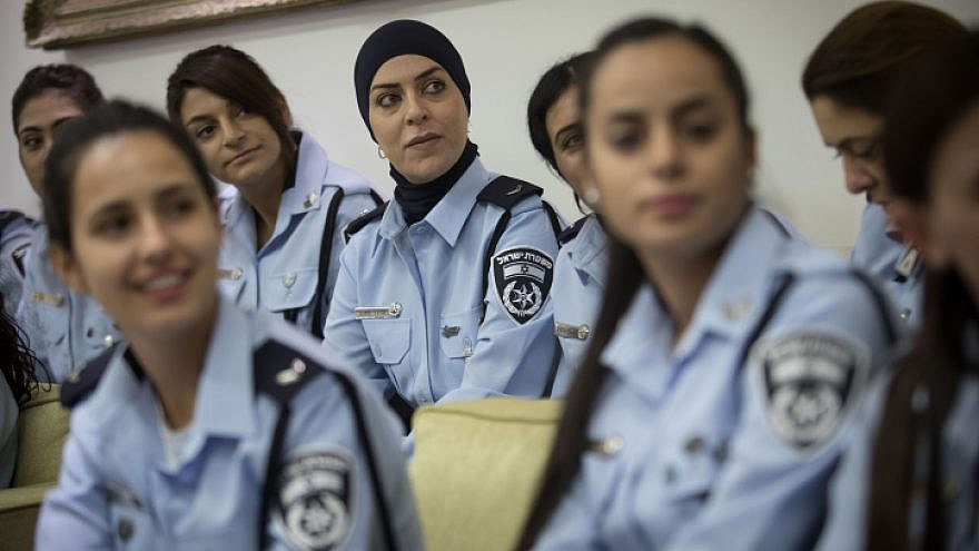 Israeli President Reuven Rivlin hosts policewomen from the Arab sector at the President's Residence in Jerusalem, on June 20, 2018. Photo by Hadas Parush/Flash90.