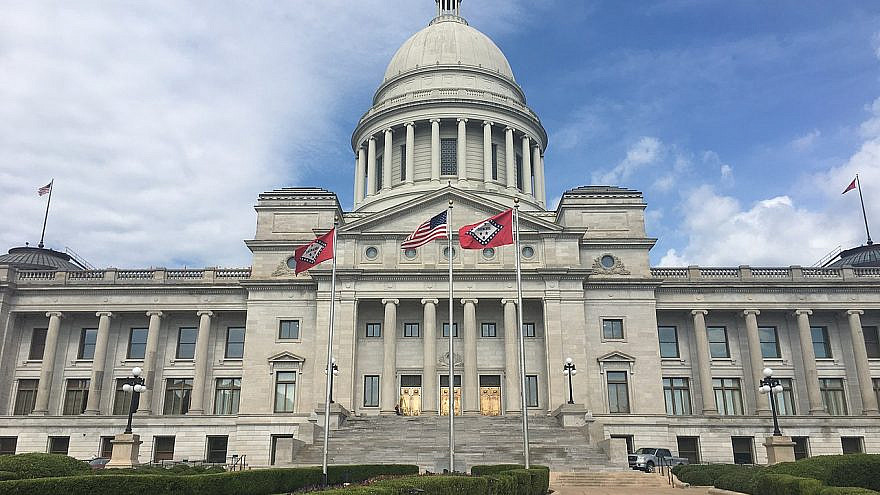 The state capitol of Arkansas. Credit: Wikimedia Commons.